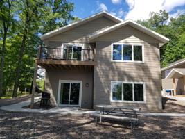 303A INDIAN SHORES RD