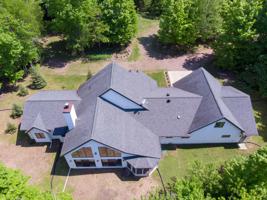 N6469 LAKESHORE DR