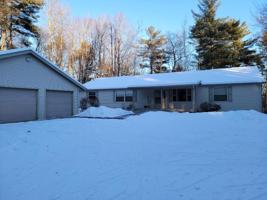 1935 SUNSET DR