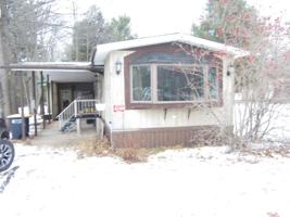 Off SPRUCE LN
