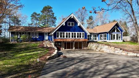 2095 NANCY DR