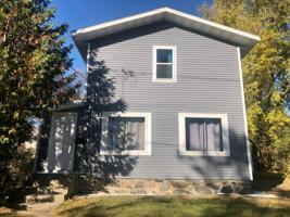 518 PHILLIP ST W