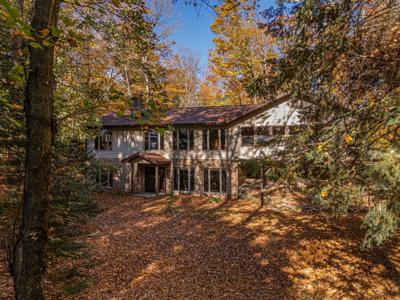 6714 HEMLOCK LN