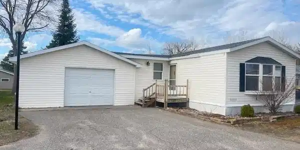 177 EDGEWATER CT