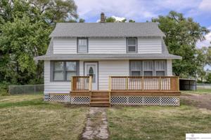 814 E Camden