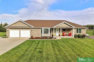 4569 Crest Ridge