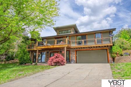 2200 Dunbar