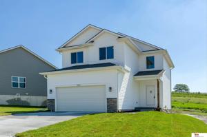 7935 N 93rd