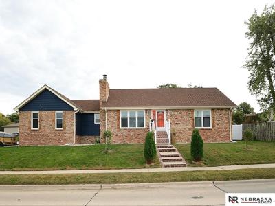4955 Lakeshore
