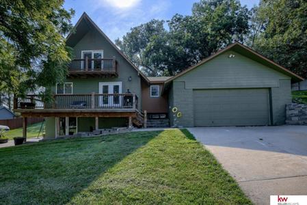 1053 Beaver Lake