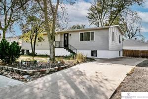 4320 N 9th