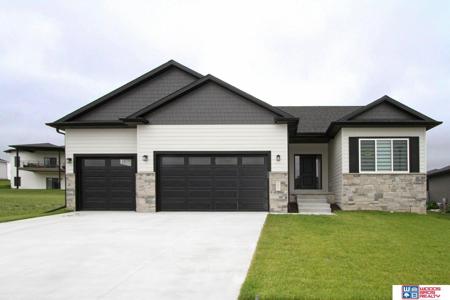 1015 N 107th