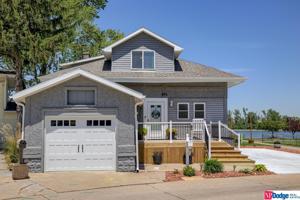 113 Carter Lake