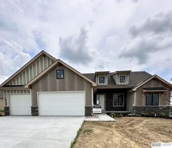 10955 S 102nd