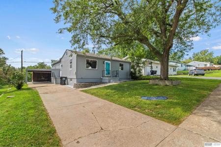 1615 Valley