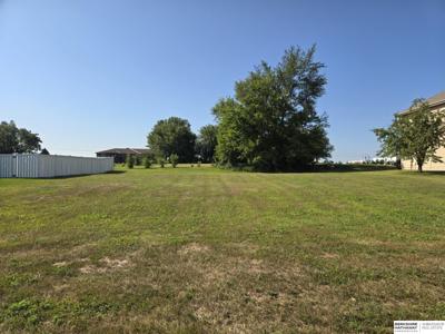 1707 Lake Ridge