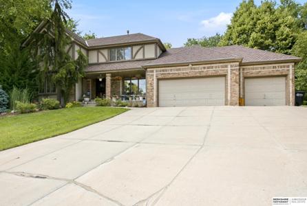 1017 N 129th