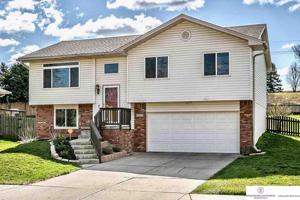 8233 Willit