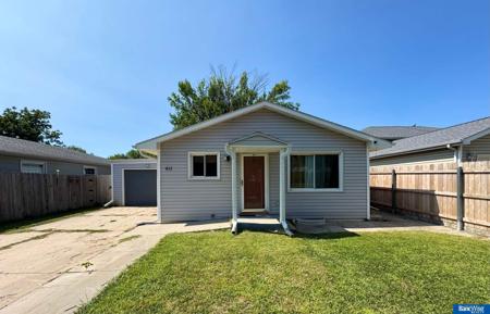411 NW 20th