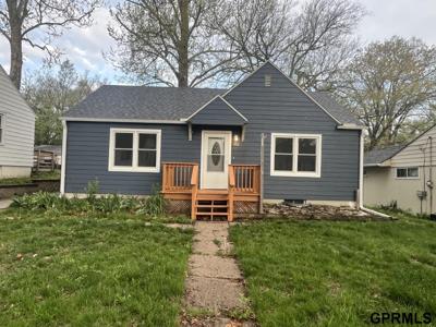 310 Hillcrest