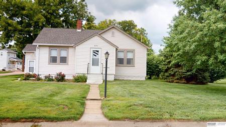 220 W Whittingham