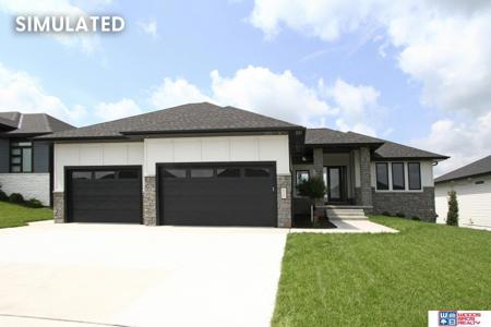 941 N 104th