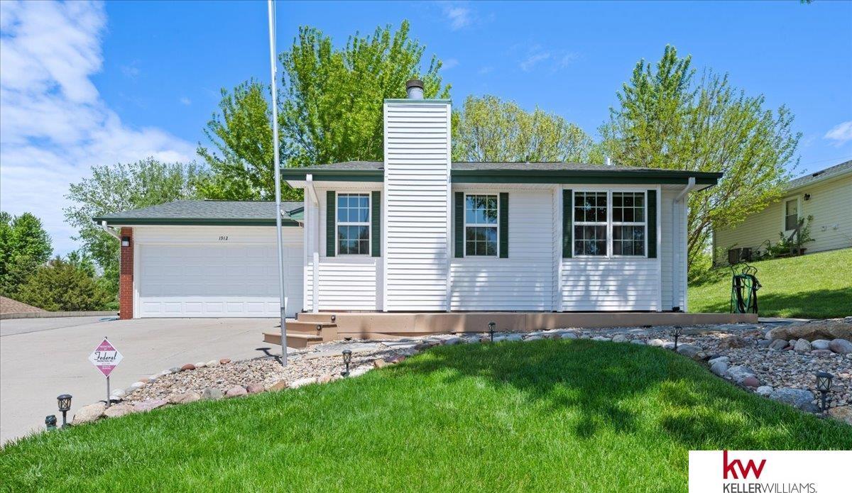 1912 Dunbar, Plattsmouth, NE lhrmls02166976