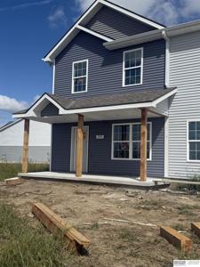 4693 E 21st