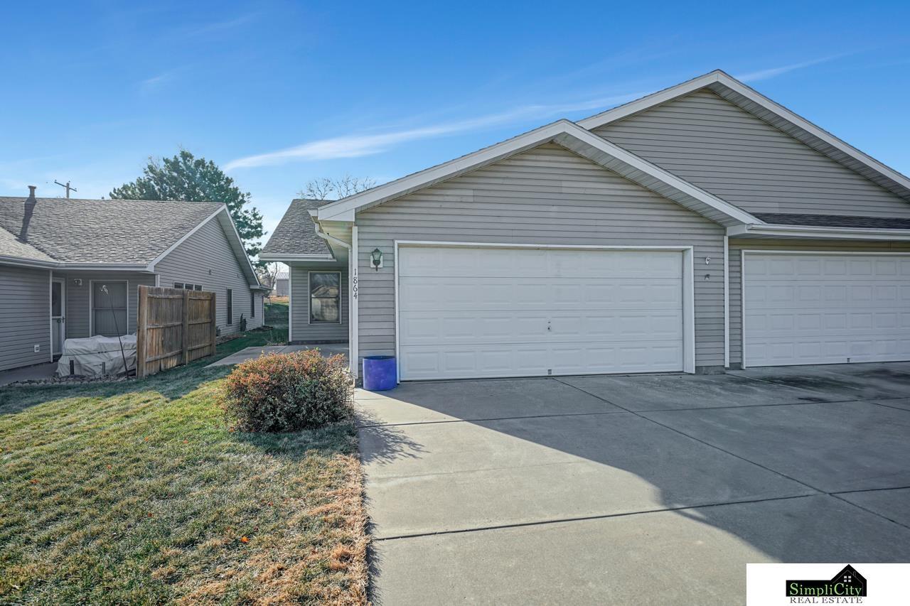 Image 1: Photos taken prior to tenants