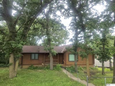 8800 RIVERDALE
