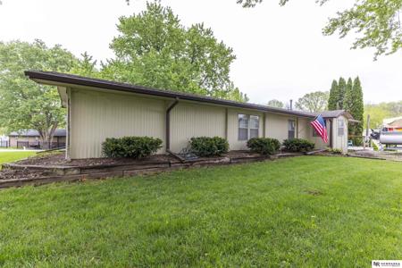 8301 Auburn
