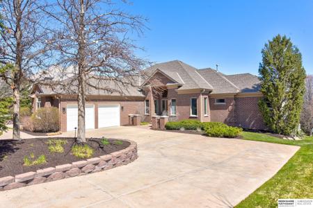 17632 North Reflection