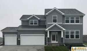 2111 Hedgeapple