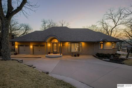 21839 Hillandale