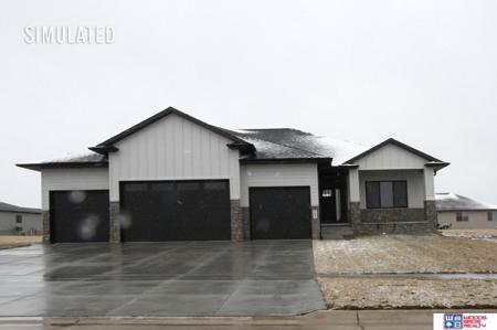 1005 N 107th