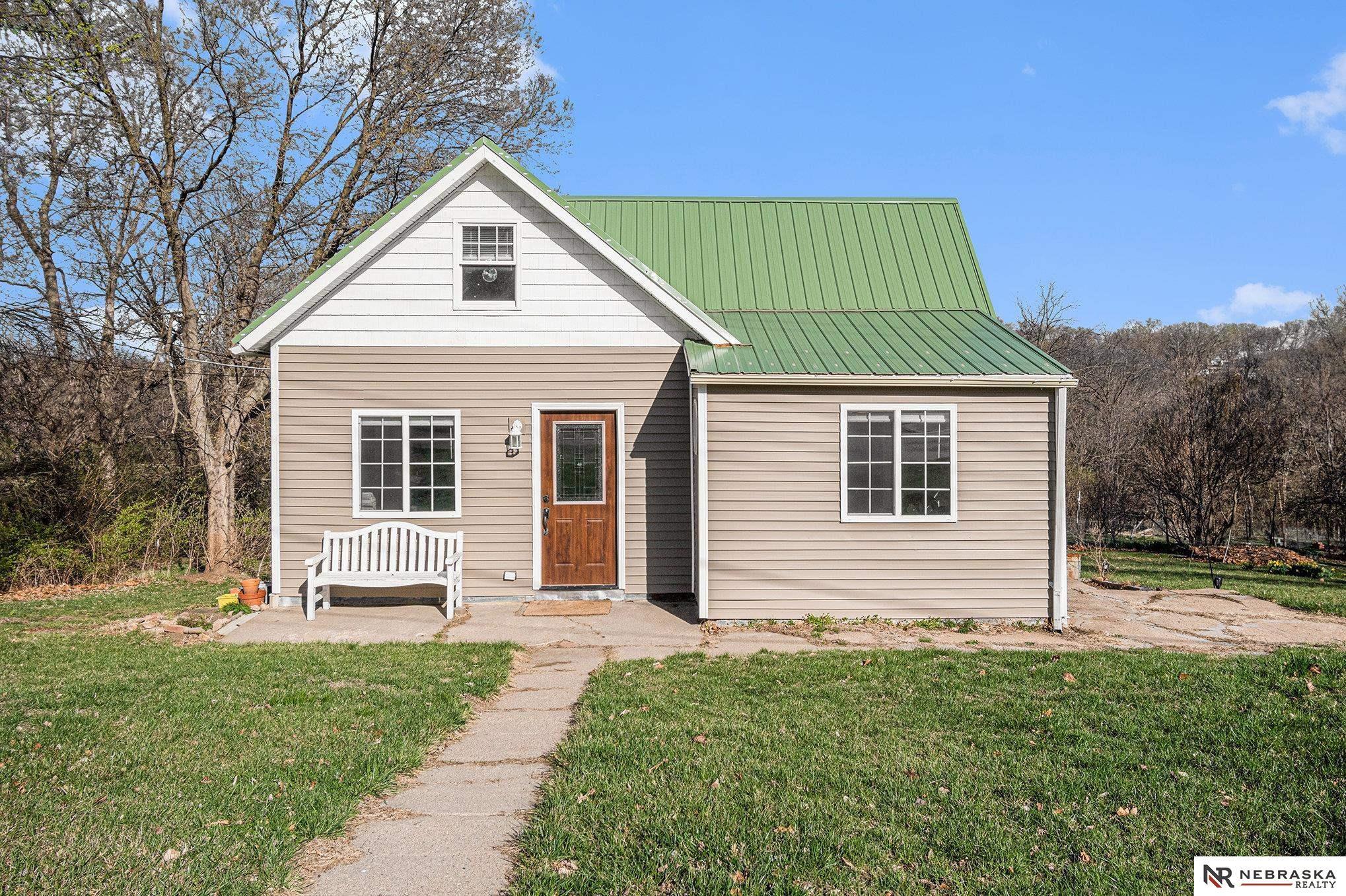 Image 0: 2117 Lincoln Ave.