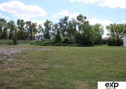 1301 Fairway