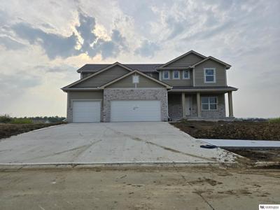 11212 N 172 St