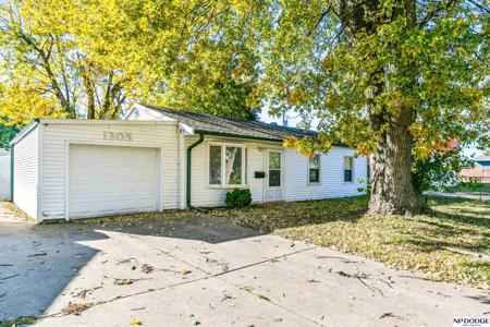 1305 Janbrook