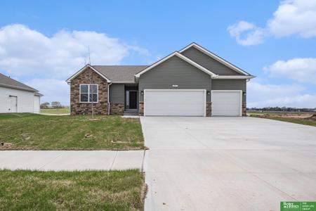 6851 Stony Point
