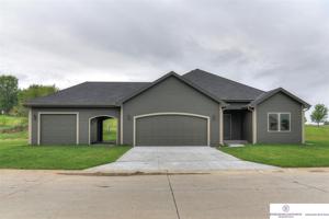 1783 Lake Ridge