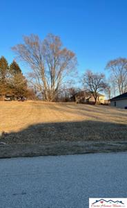 1211 Beaver Lake