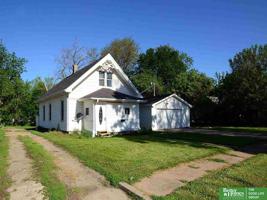 4914 N 14th