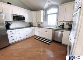 10427 Newport