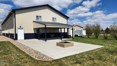 345 1st Road SW