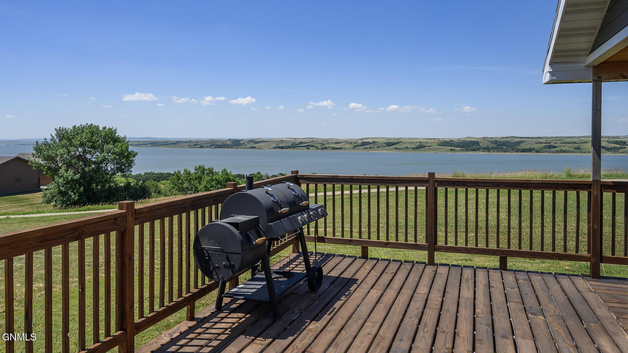 Image 3: Water Views