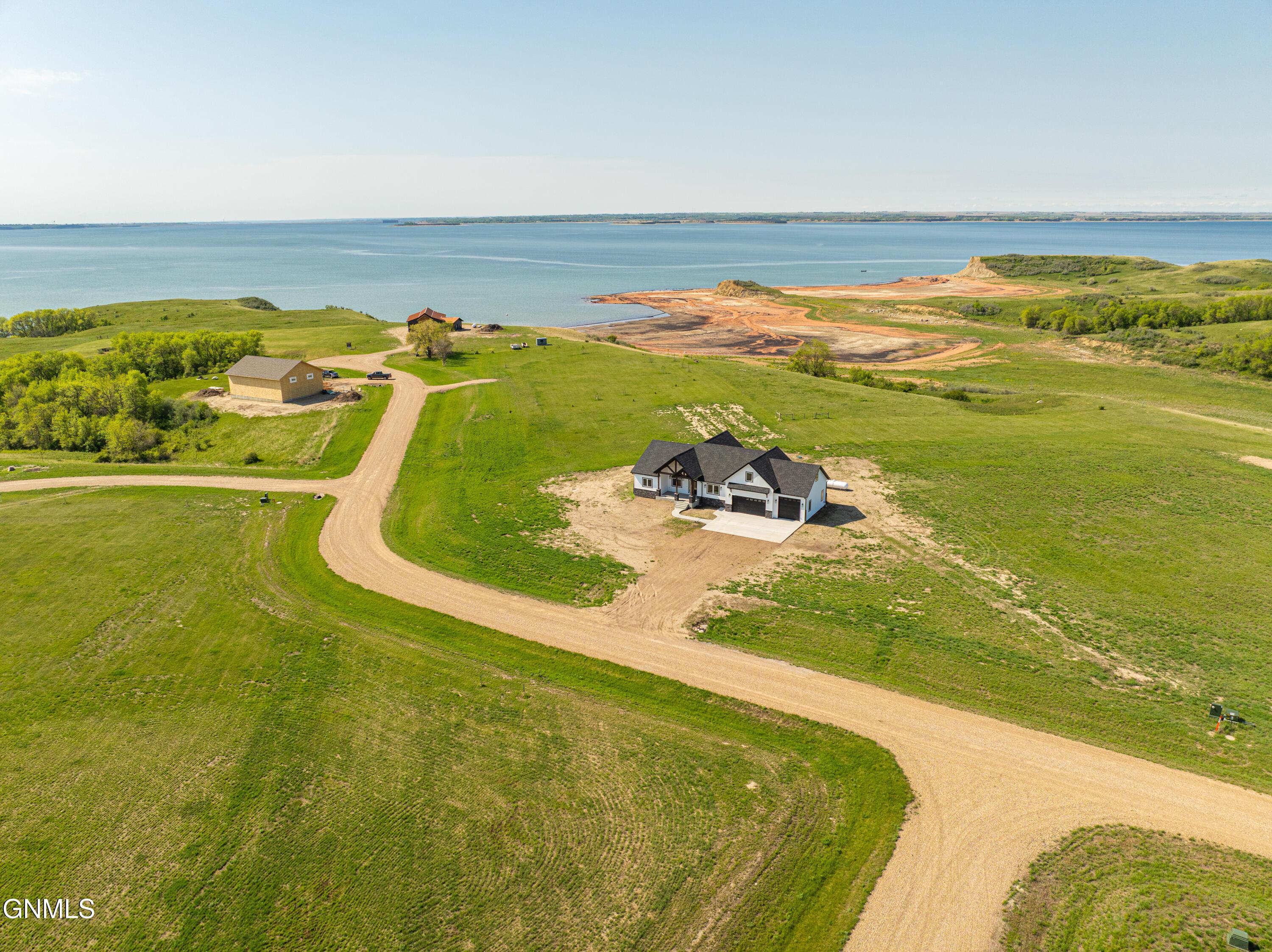 Image 4: 1265421stStNWAerials_0015