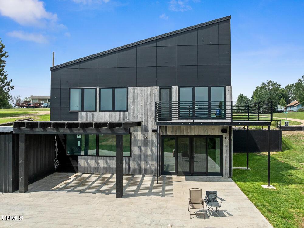 Image 3: Lot2_03