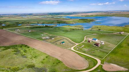 L9 B1 Dakota Point