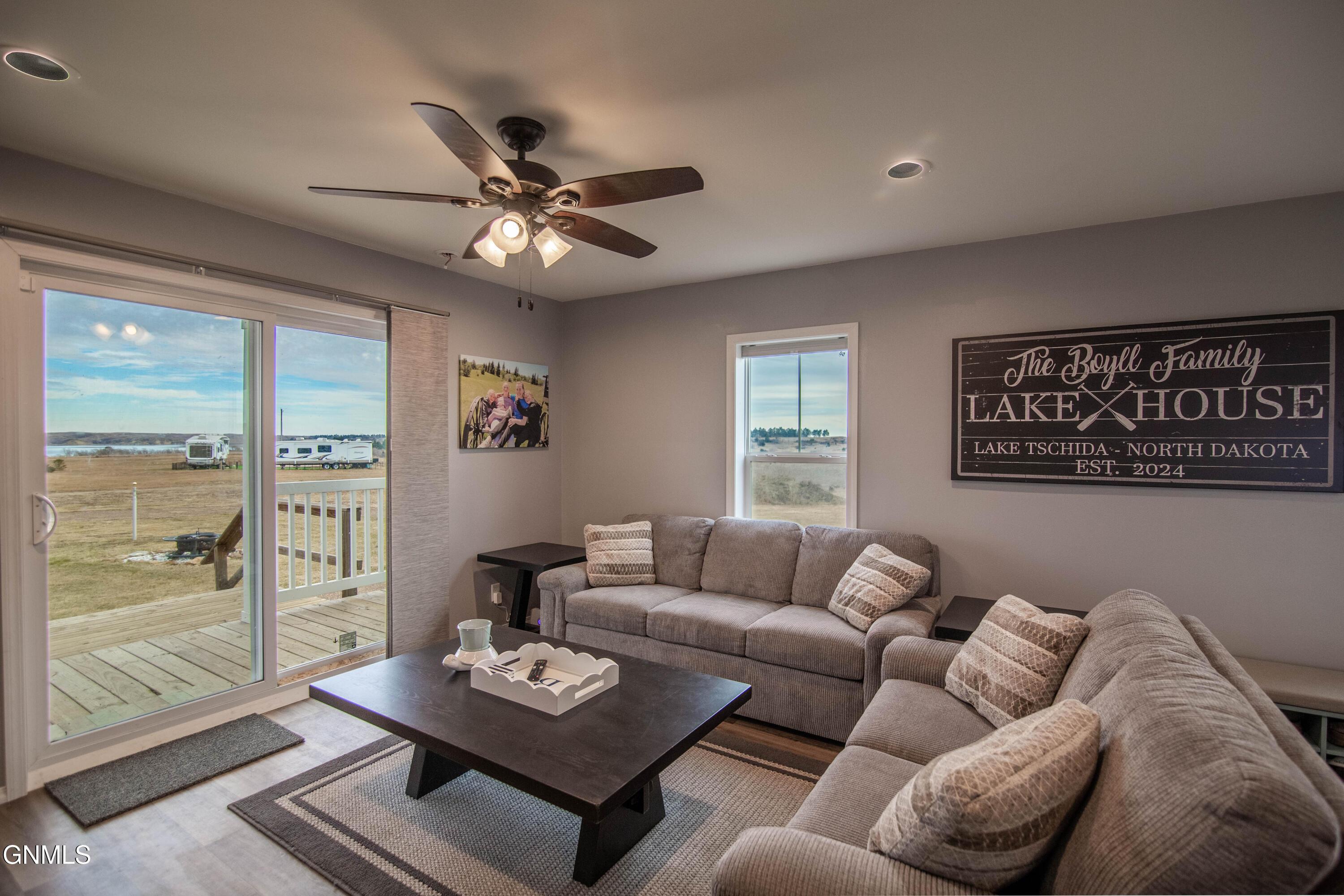 Image 4: IMG_4525-HDR